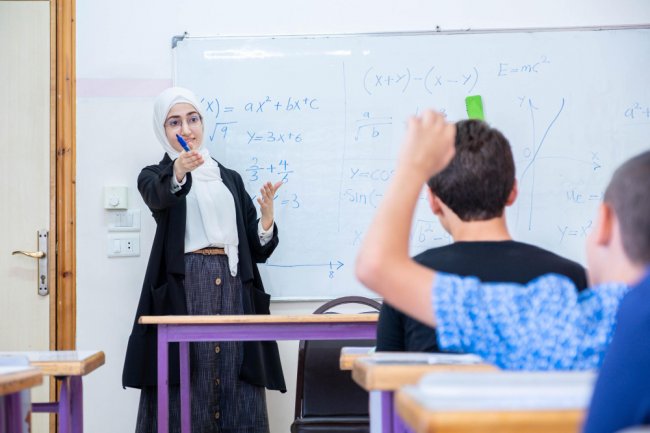 Emirati Teachers Would Be Trained In UAE Schools From Scratch - Edkwery